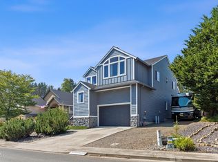 5801 NE Voyage Way, Lincoln City, OR 97367