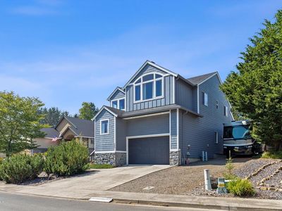 5801 NE Voyage Way, Lincoln City, OR, 97367