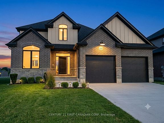 2nd image of 44 Kelly Dr