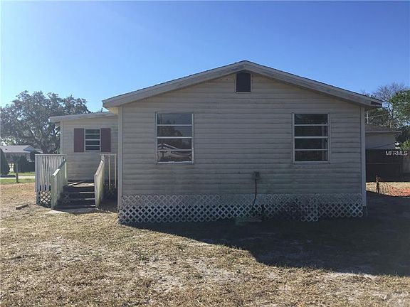 3rd image of 220 N Normandale Ave