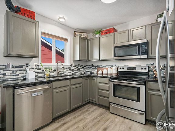 5th image of 2331 W A St