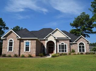 404 Knob Hill Dr, Warner Robins, GA 31088