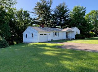405 Pinecrest Rd, Vestal, NY 13850