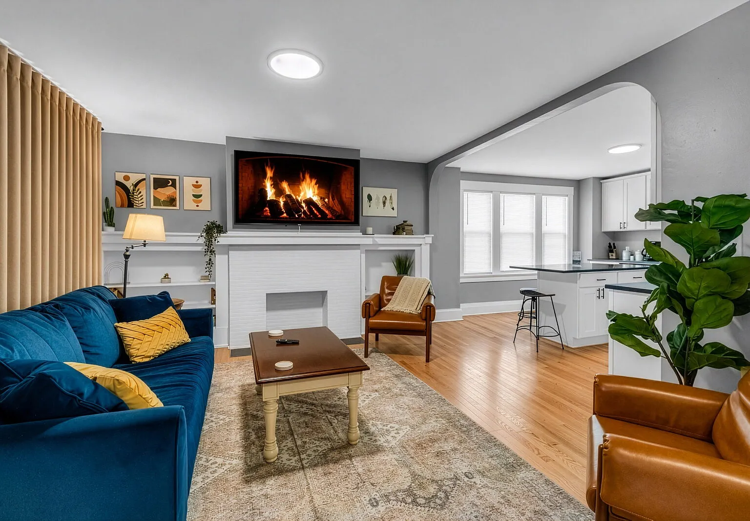 49 Virgil Ave — Photo 3