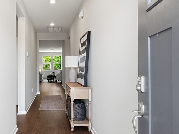 4th image of 34 Aurora Cir Lot 18