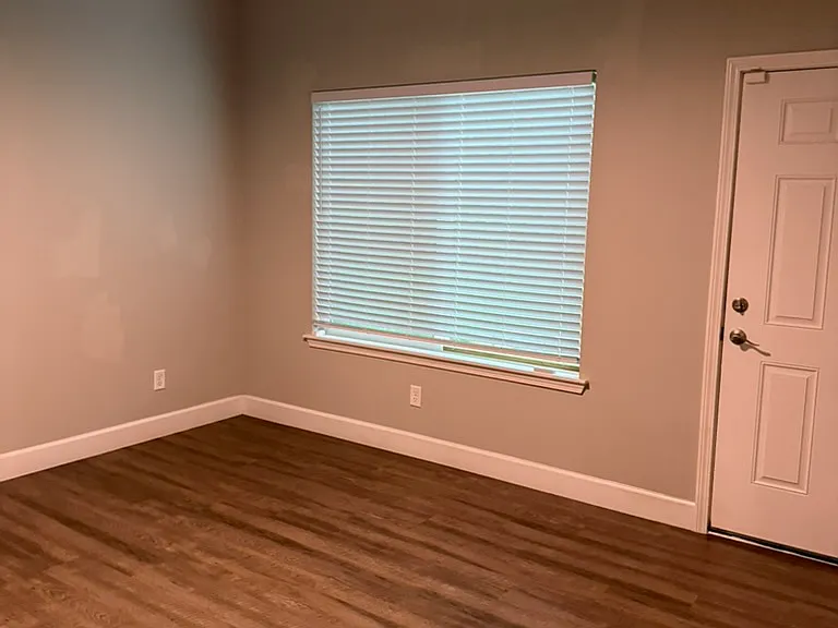 7148 Tynan Ave — Photo 32