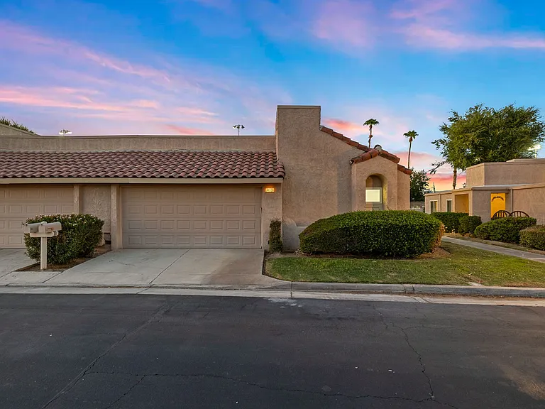 74930 San Simeon Dr — Photo 21