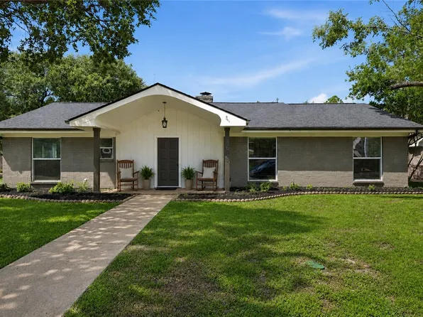 3618 Sunnybrook Ln, Bryan, TX 77802