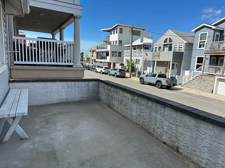 22 Indiana Ave #2 — Photo 10