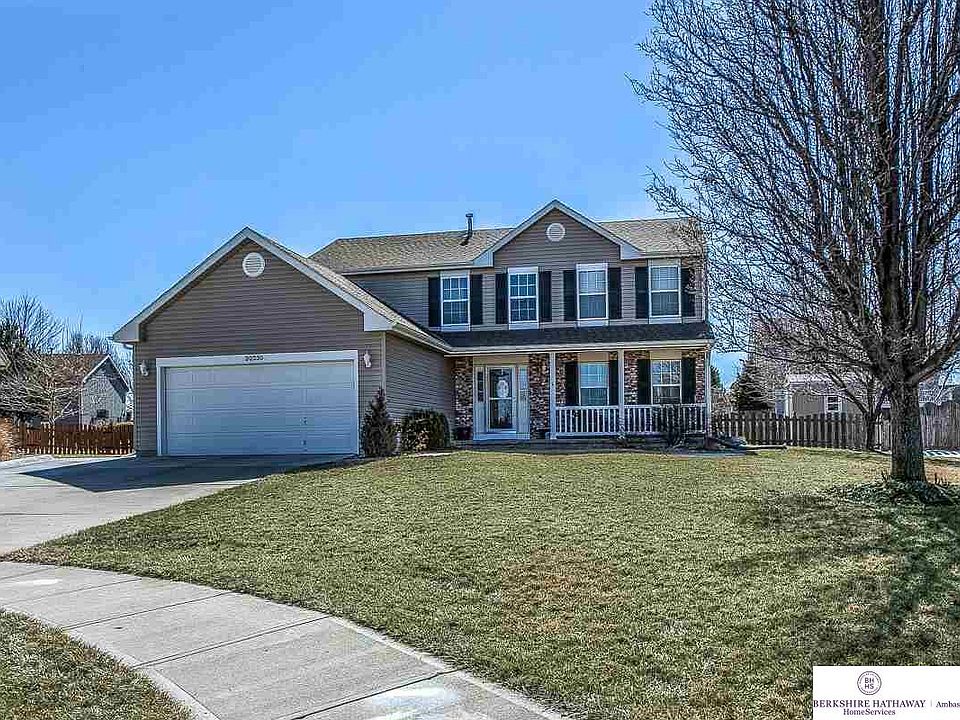 1st image of 20235 Glendale Avenue Cir