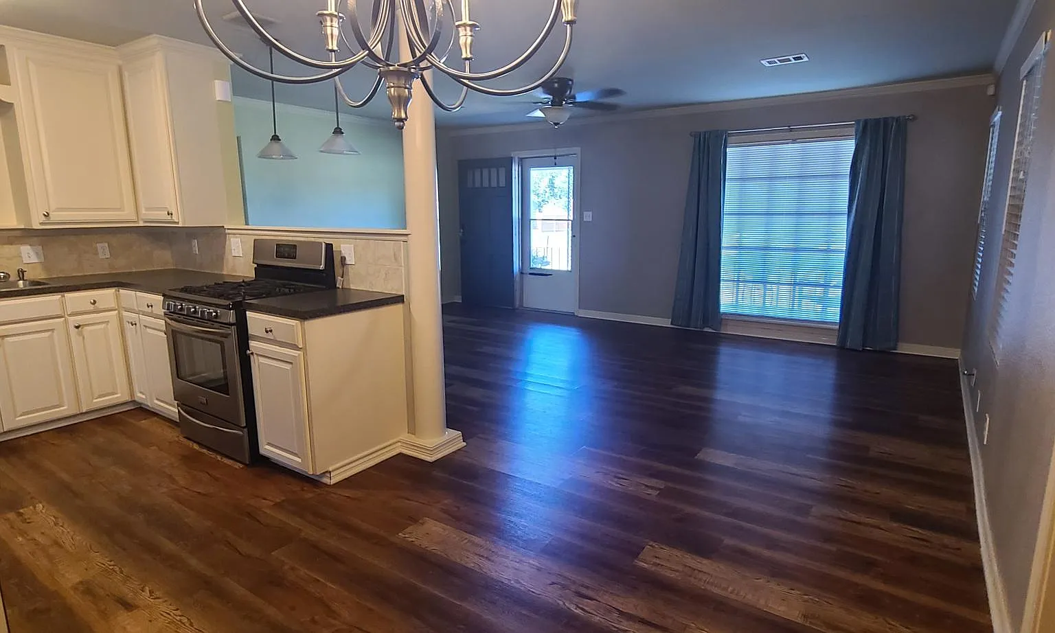 3 bed, 1367 sqft, $1,600 — Photo 3
