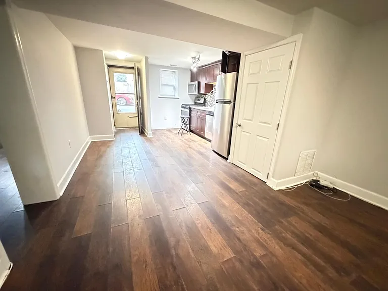 203 Sycamore Ave #G — Photo 5