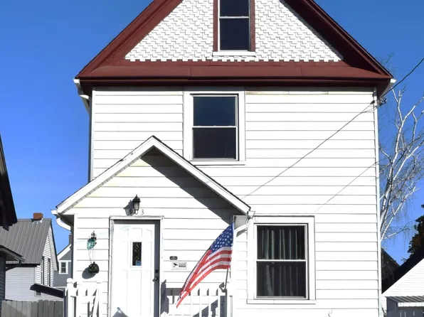 903 John St, Sault Sainte Marie, MI 49783