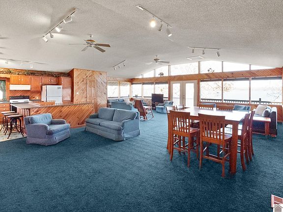 5th image of 62 Lake Shore Dr