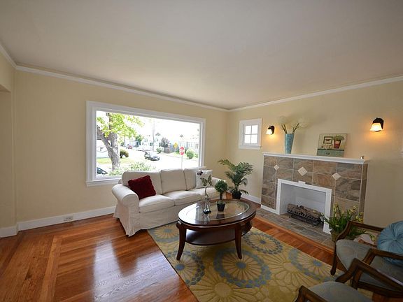 Living room with fireplace