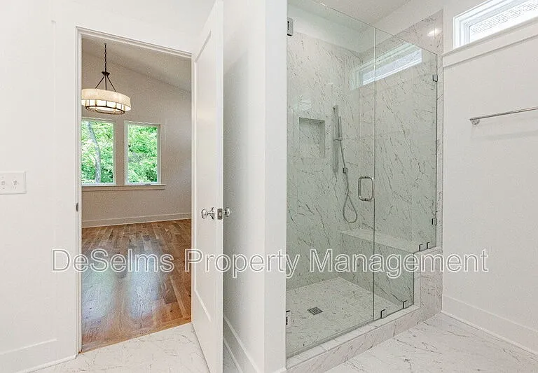 335A McKennell Dr — Photo 6