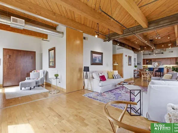 105 S 9th St APT 507, Omaha, NE 68154