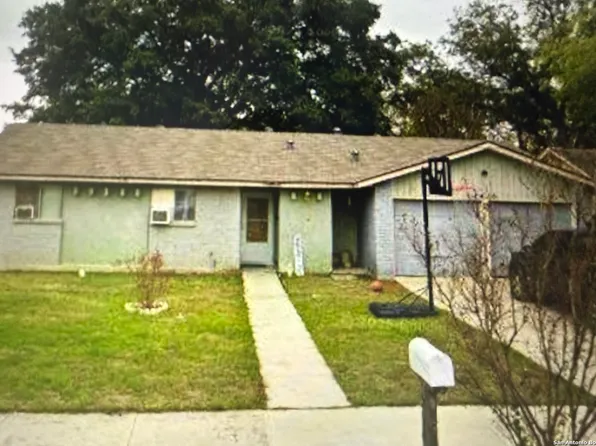7410 Old Spanish, Live Oak, TX 78233
