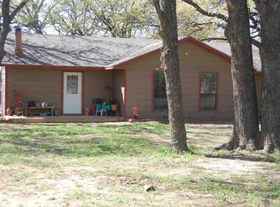 2118 Mead Cemetery Rd, Mead, OK 73449