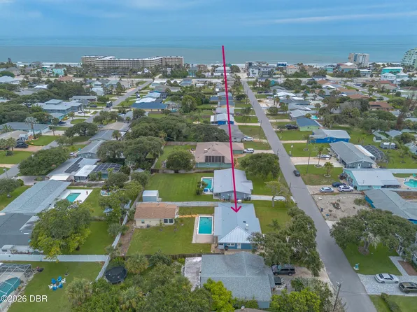 808 E 16th Ave, New Smyrna Beach, FL 32169