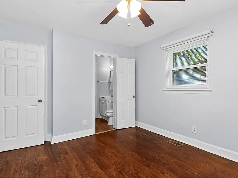 1448A Anderson St — Photo 12