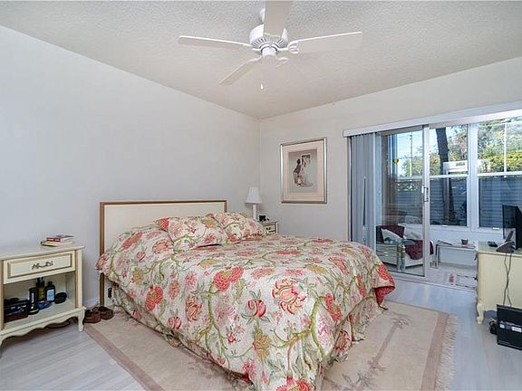 2nd image of 22375 Edgewater Dr APT 108
