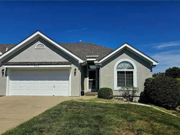 9613 N Locust Dr, Kansas City, MO 64155