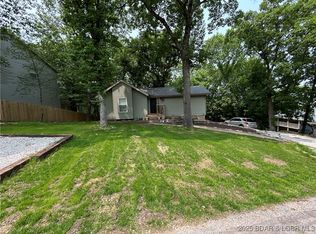 121 Banner St, Sunrise Beach, MO 65020
