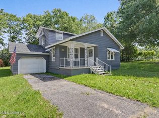 388 W Oak St, Lucedale, MS 39452