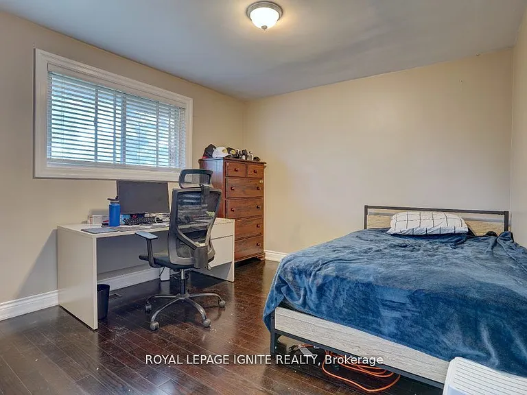 53 Sundance Cres #MAIN FL — Photo 15