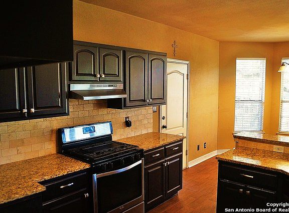 5th image of 8607 Waldon Hts