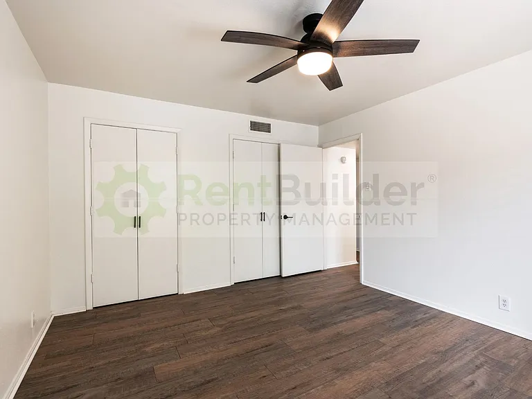 1601 Pennsylvania St NE #4 — Photo 16