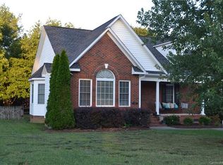 4007 Woodleigh Dr, Rock Hill, SC 29732