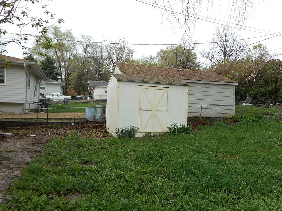2nd image of 2033 N 69th St