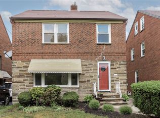 3889 Faversham Rd, University Heights, OH 44118