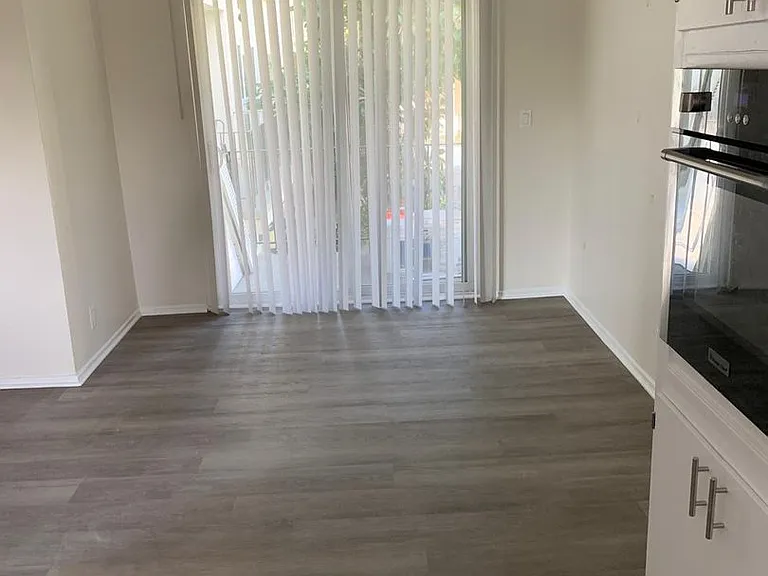 5000 Coldwater Canyon Ave — Photo 67