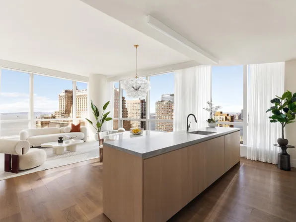 77 Greenwich Street 31A image 3 of 18