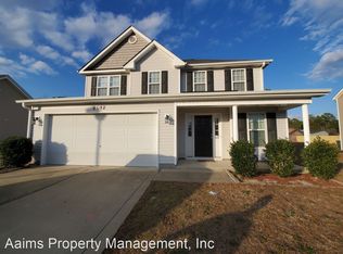 2012 Sir Michael Dr, Hope Mills, NC 28348