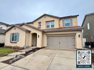 3045 Vermont Ave, Clovis, CA 93619