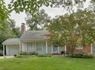 5337 Falmouth Rd, Fairway, KS 66205