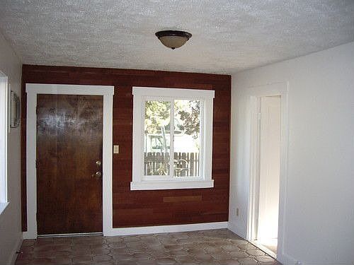 3rd image of 1008 Hoitt Ave