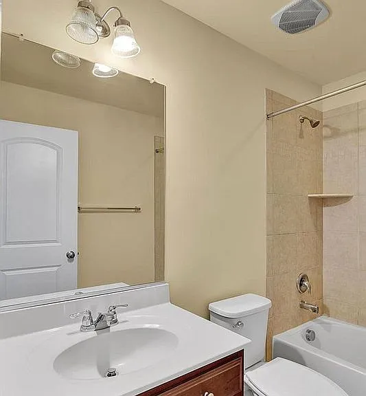 8891 Cherry St — Photo 26