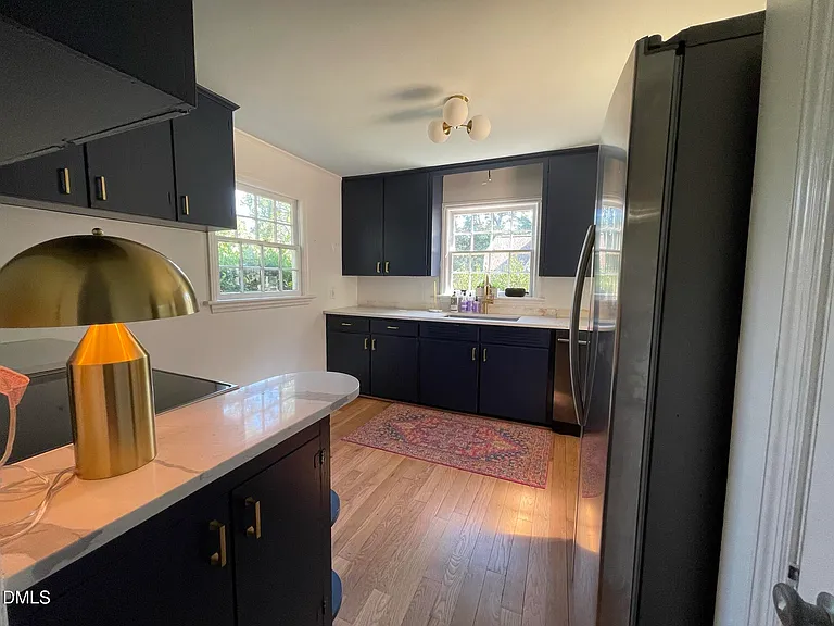 1009 Canterbury Rd — Photo 3