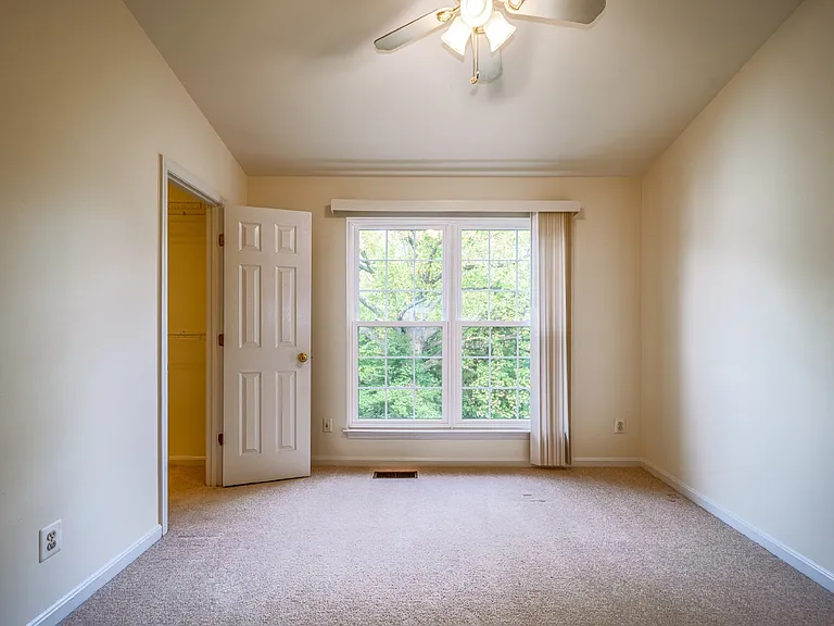 5924 Terrapin Pl #302 — Photo 28