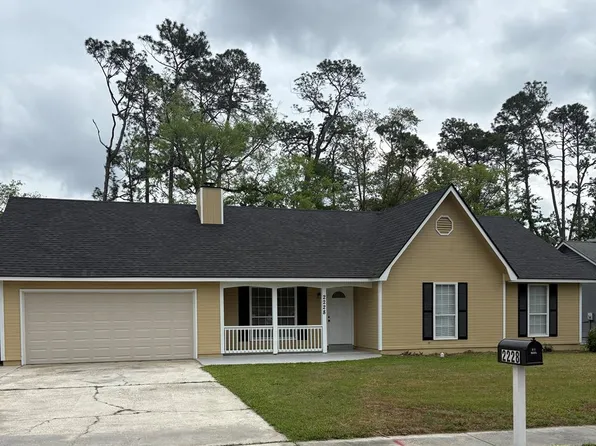 2228 Pin Oak Cir, Valdosta, GA 31602