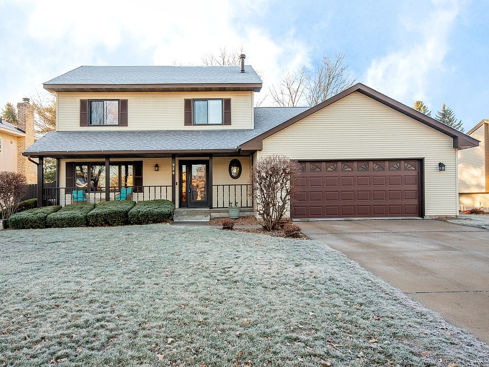 1st image of 920 Windrow Dr