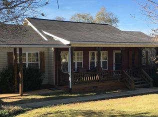 89 Sunset Ln, Sylacauga, AL 35151