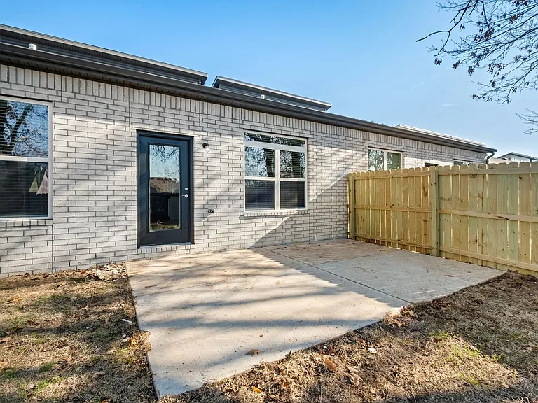 721 Sun Meadows Loop — Photo 23