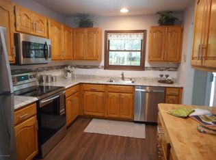 1908 Exeter Ter, East Stroudsburg, PA