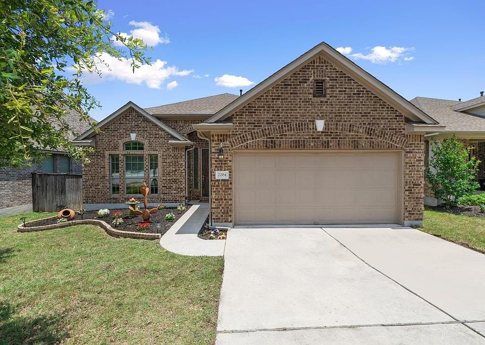 1st image of 2204 Granite Hill Dr